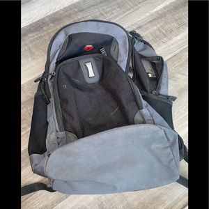 Swiss Gear backpack w/laptop holder